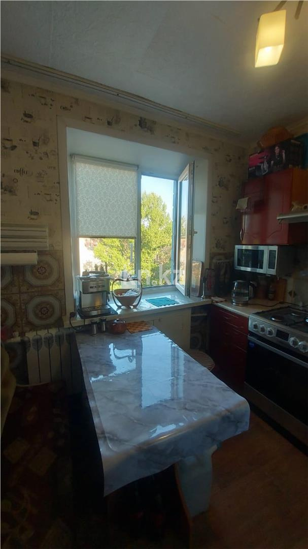 Продажа 3-комнатной квартиры, 44 м², мкр-н 16 в Караганде - фото 8