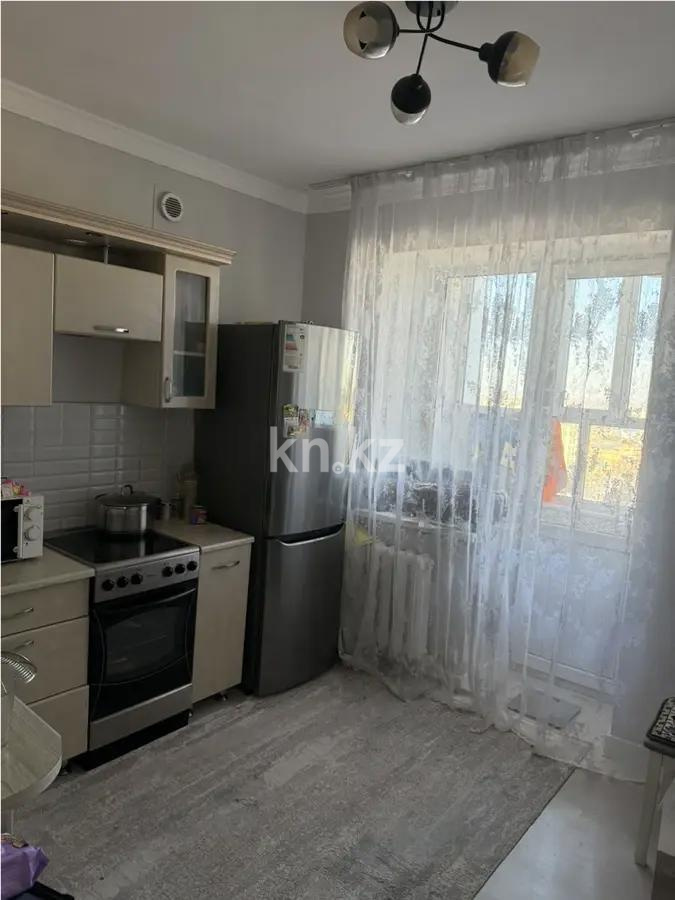 Продажа 3-комнатной квартиры, 72 м², пр. Тлендиева, дом  16/1 в Астане - фото 4