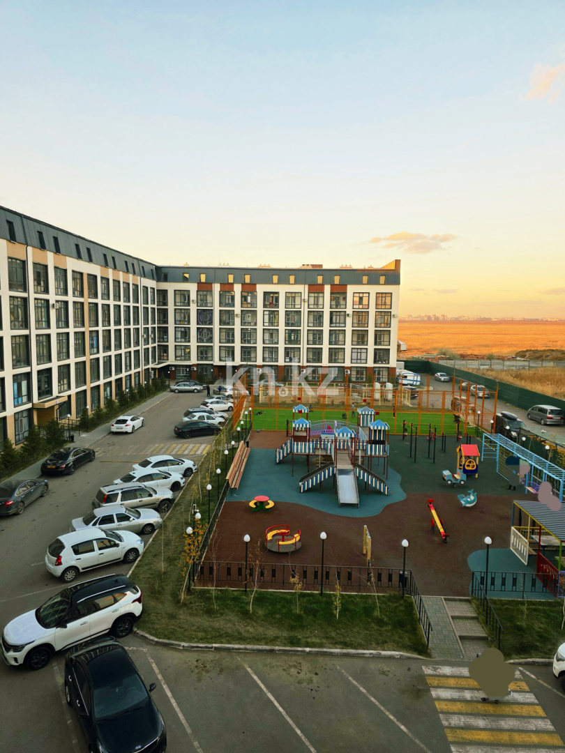 Продажа 1-комнатной квартиры, 30.3 м², ул. Аль-Фараби, дом  76 в Астане