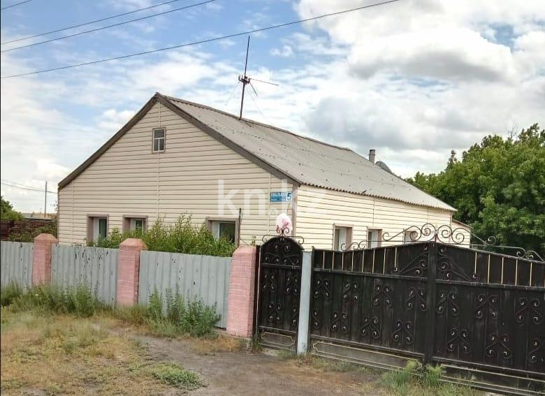 Продажа 3-комнатного дома, 80 м², Ковыльная, дом  5 в Карагандинской области