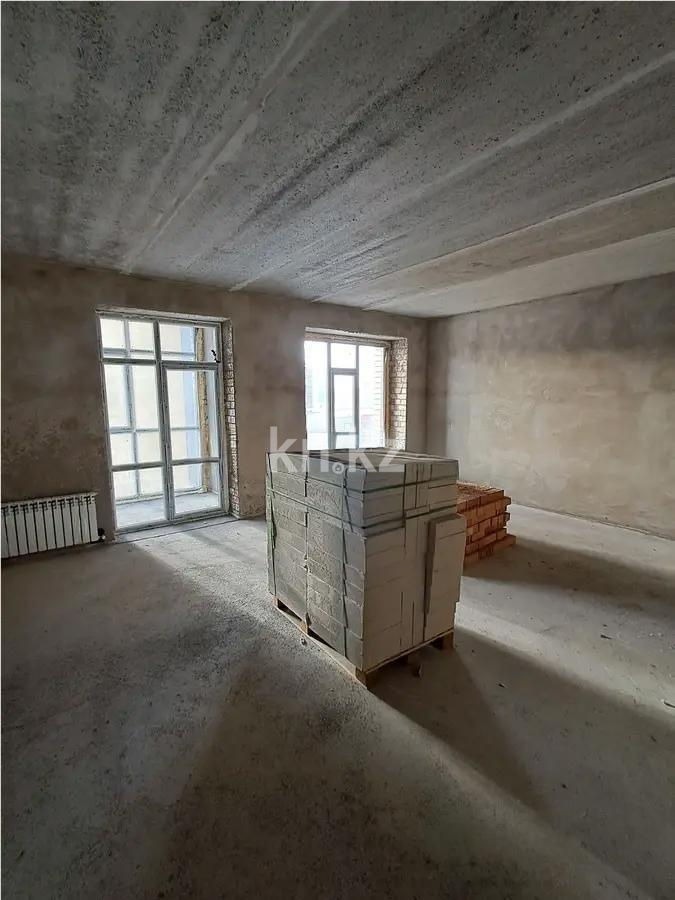 Продажа 4-комнатной квартиры, 120 м², пр. Шахтеров, дом  31/2 в Караганде - фото 3