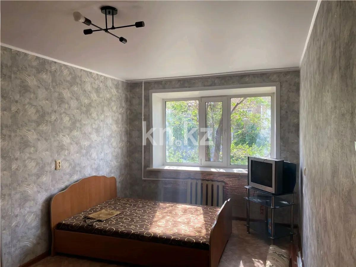 Продажа 1-комнатной квартиры, 30 м², мкр-н 21, дом  25 в Караганде