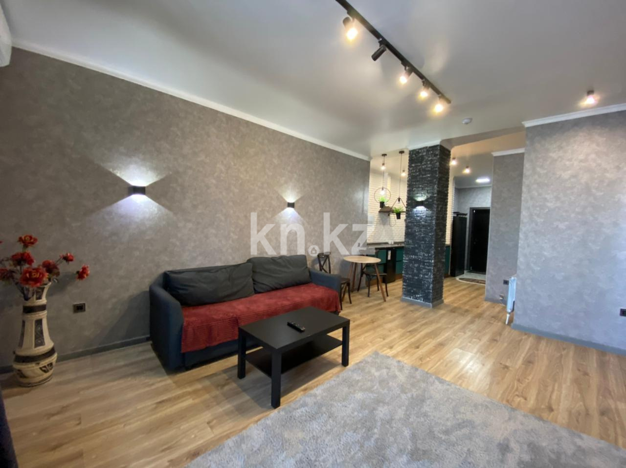 Продажа 3-комнатной квартиры, 110 м², ул. Комиссарова, дом  10/3 в Караганде