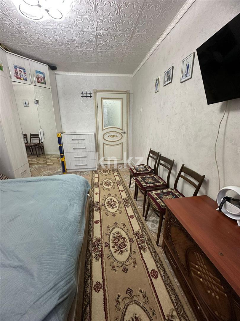Продажа 3-комнатной квартиры, 70 м², пр. Строителей в Караганде - фото 4