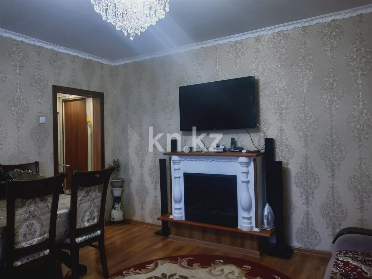 Продажа 3-комнатной квартиры, 64 м², мкр-н Восток-3 в Караганде - фото 3