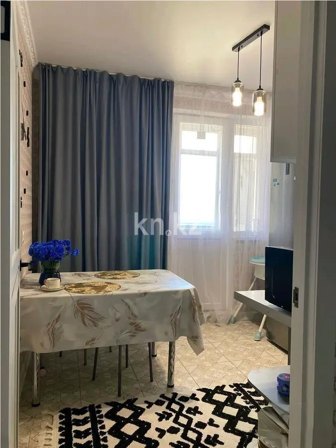 Продажа 1-комнатной квартиры, 41 м², ул. Нажимеденова, дом  39 в Астане - фото 2