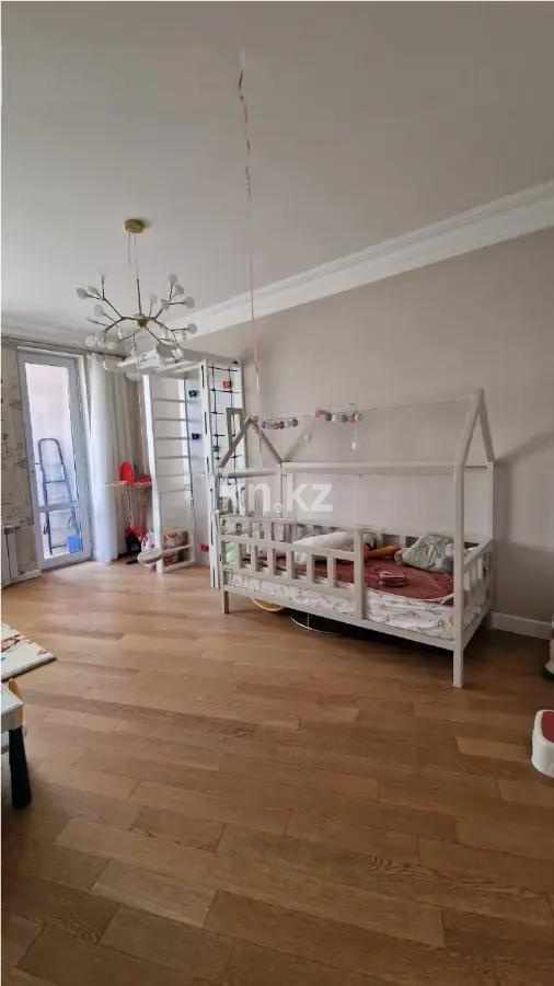 Продажа 3-комнатной квартиры, 100 м², ул. Варламова, дом  33 в Алматы - фото 2