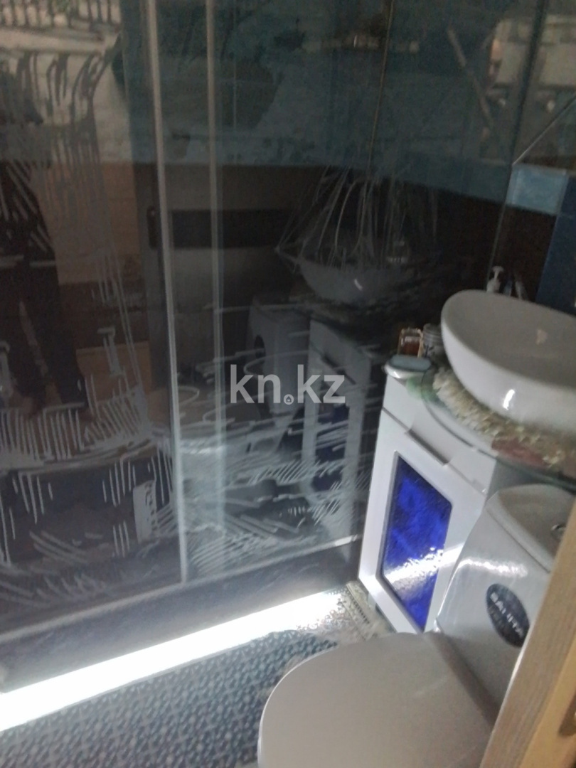 Аренда 1-комнатной квартиры посуточно, 30 м², ул. Кабанбай Батыра, дом  134 в Усть-Каменогорске - фото 11