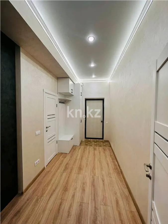 Продажа 2-комнатной квартиры, 56 м², пр. Абая, дом  164 в Алматы - фото 2