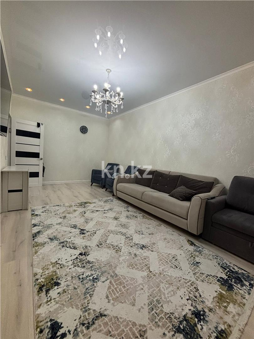 Продажа 2-комнатной квартиры, 65 м² в Караганде