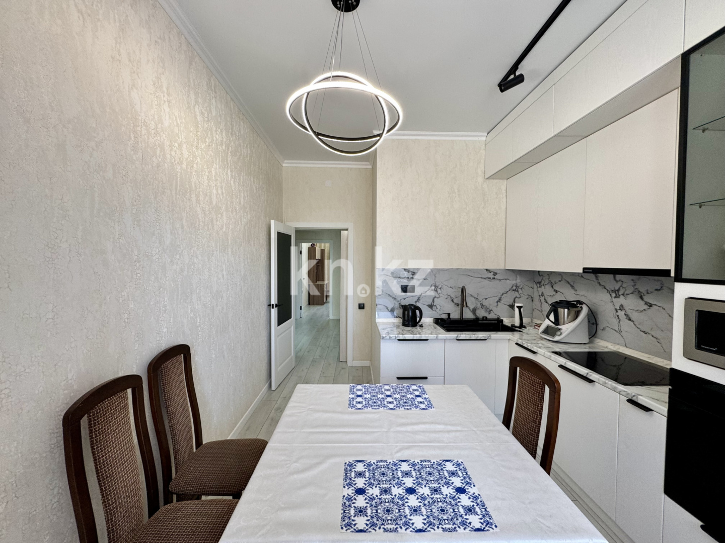 Продажа 2-комнатной квартиры, 65 м², ул. Муканова, дом  51/8 в Караганде - фото 12