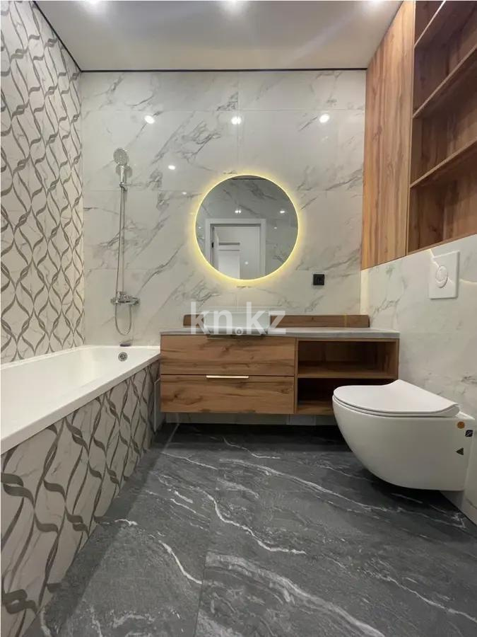 Продажа 2-комнатной квартиры, 43 м², ул. Сатпаева, дом  90/68 в Алматы - фото 4