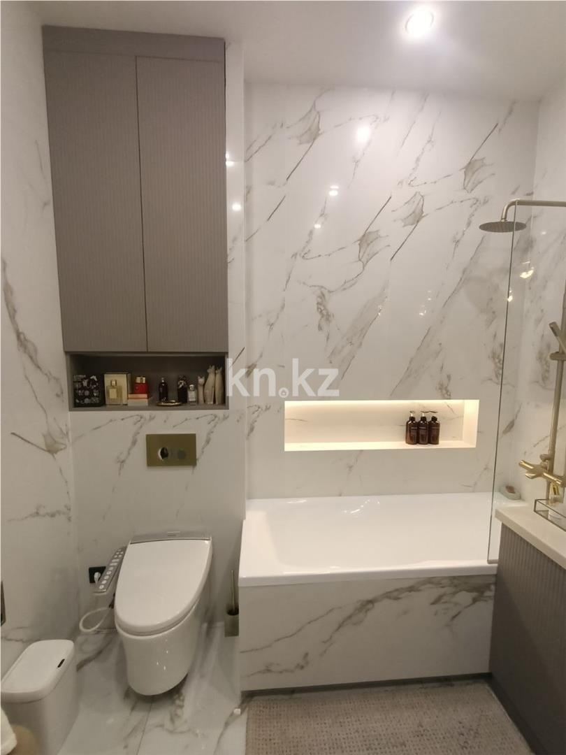 Продажа 3-комнатной квартиры, 140 м² в Астане - фото 27