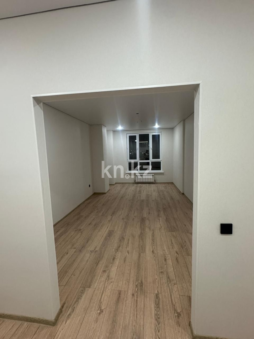 Продажа 3-комнатной квартиры, 90 м², ул. Байтурсынова, дом  42 в Астане - фото 18