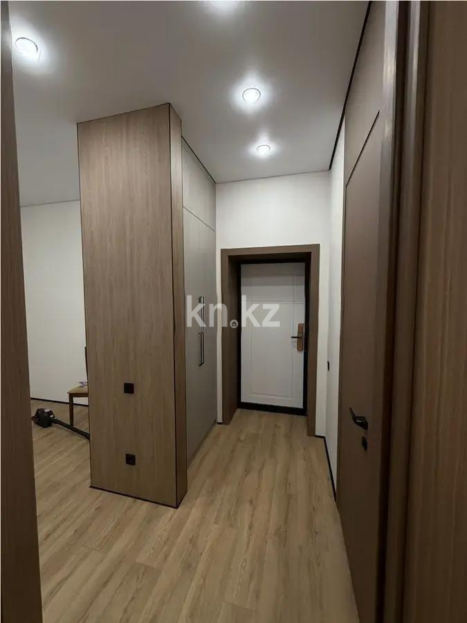 Продажа 1-комнатной квартиры, 38 м², пр. Аль-Фараби, дом  7/3 в Астане - фото 4