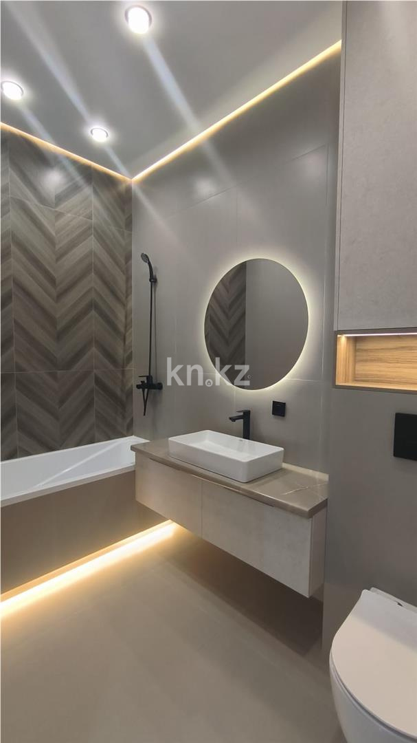 Продажа 2-комнатной квартиры, 56 м², ул. Букетова в Караганде - фото 11