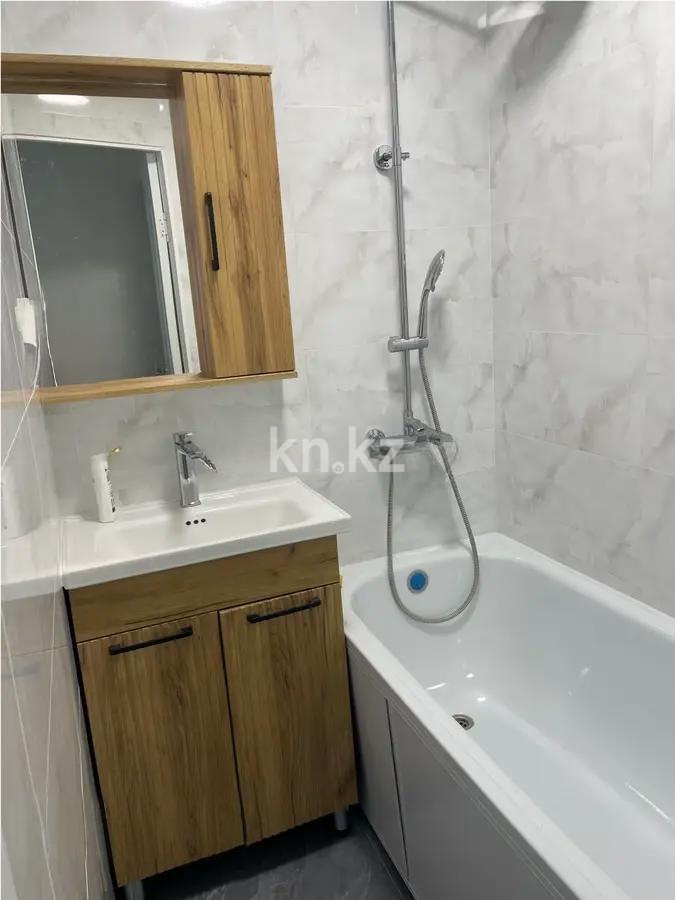 Продажа 3-комнатной квартиры, 55.7 м², ул. Ураза Исаева, дом  28 в Алматы - фото 4