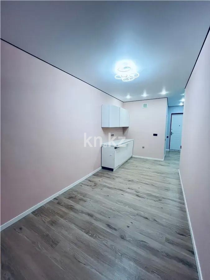 Продажа 2-комнатной квартиры, 39.6 м², ул. Толе би, дом  180Б в Алматы - фото 4