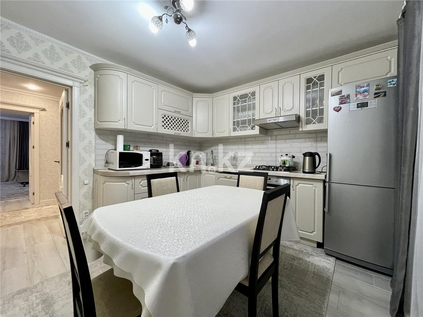 Продажа 4-комнатной квартиры, 117 м², пр. Республики, дом  4 в Караганде - фото 23