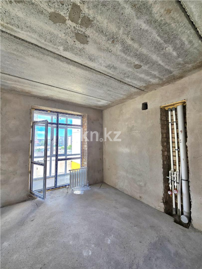 Продажа 4-комнатной квартиры, 76 м² в Караганде - фото 3
