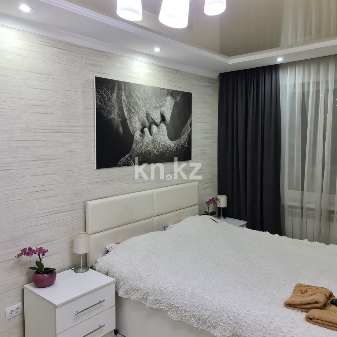 Аренда 1-комнатной квартиры посуточно, 35 м², пр. Бухар-жырау, дом  63/4 в Караганде - фото 4