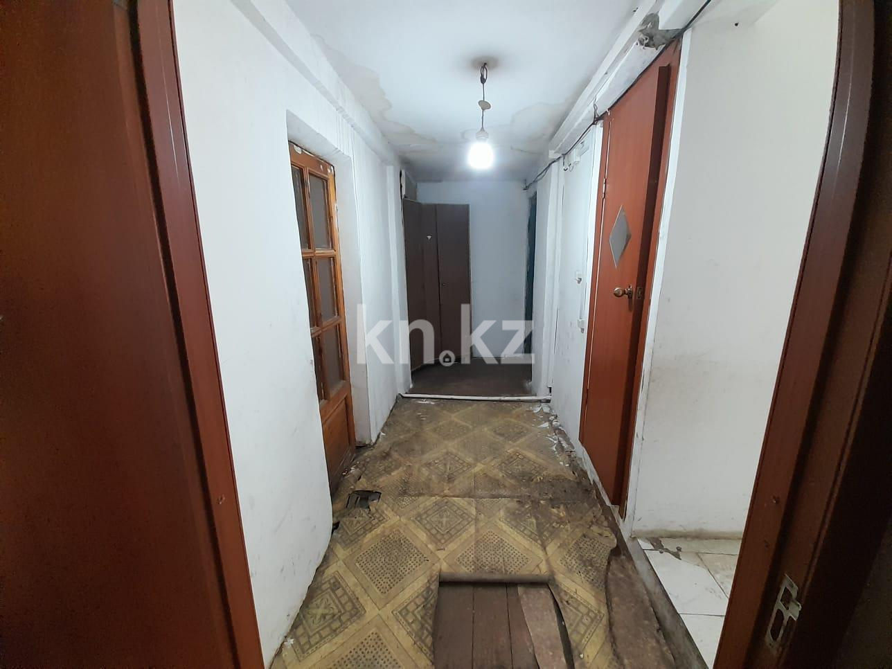 Продажа 4-комнатной квартиры, 96 м², ул. Степная, дом  1а в Караганде - фото 6