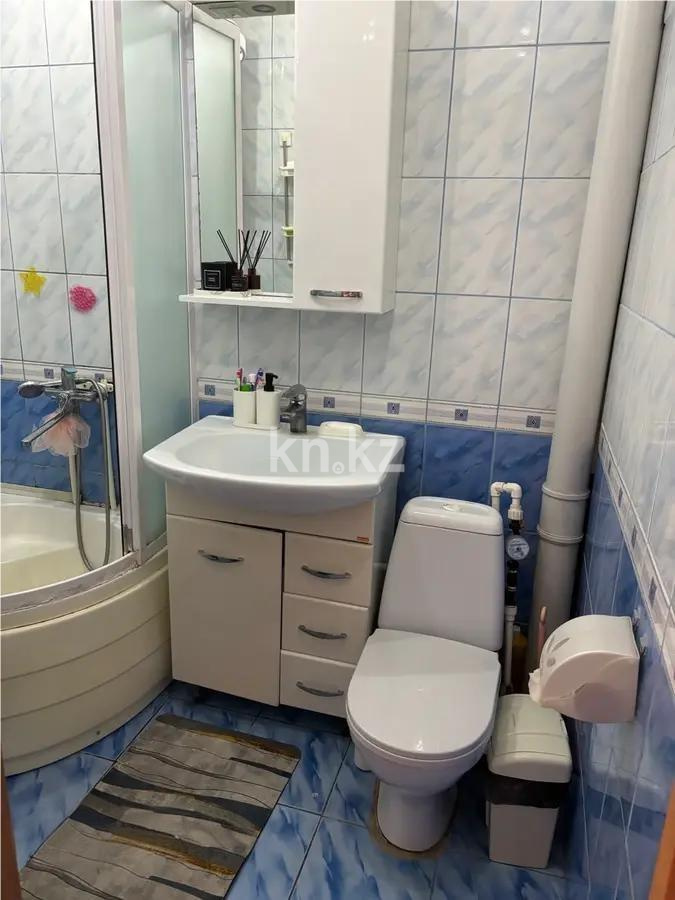 Продажа 4-комнатной квартиры, 65 м², пр. Абая, дом  66 в Шахтинске - фото 6