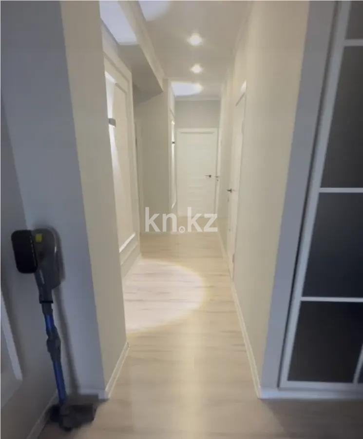 Продажа 2-комнатной квартиры, 70 м², ул. Катаева, дом  218 в Алматы - фото 2