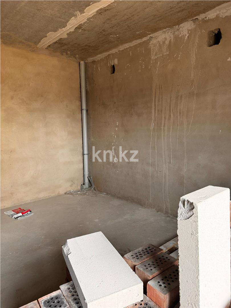 Продажа 2-комнатной квартиры, 42 м², ул. Муканова в Караганде - фото 5