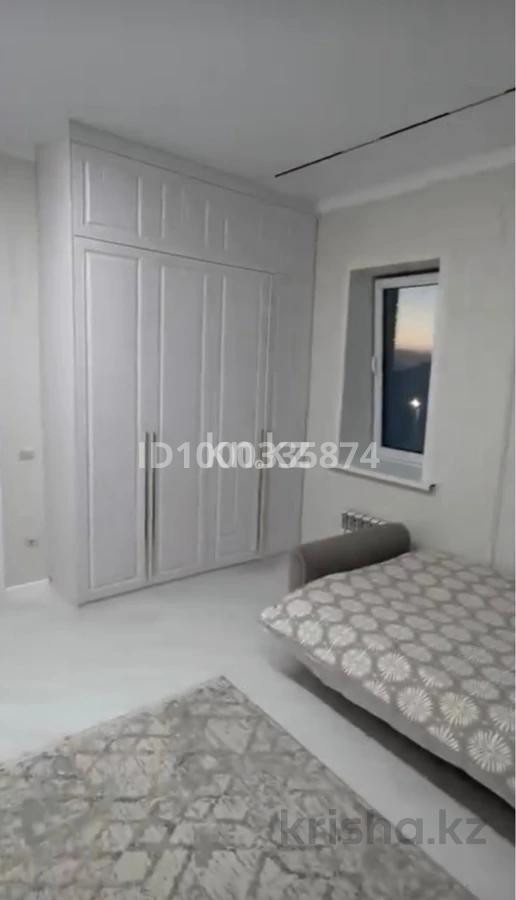 Продажа 4-комнатной квартиры, 115 м² в Уральске - фото 9