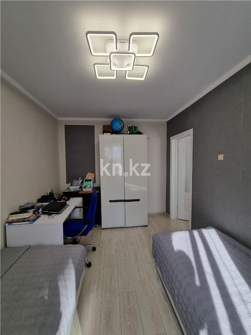 Продажа 4-комнатной квартиры, 82 м² в Караганде - фото 4