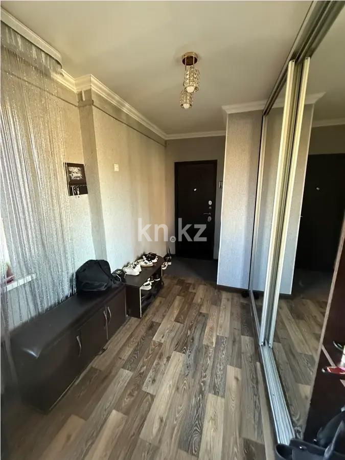 Продажа 5-комнатной квартиры, 115 м², ул. Дюсембекова, дом  35 в Караганде - фото 9