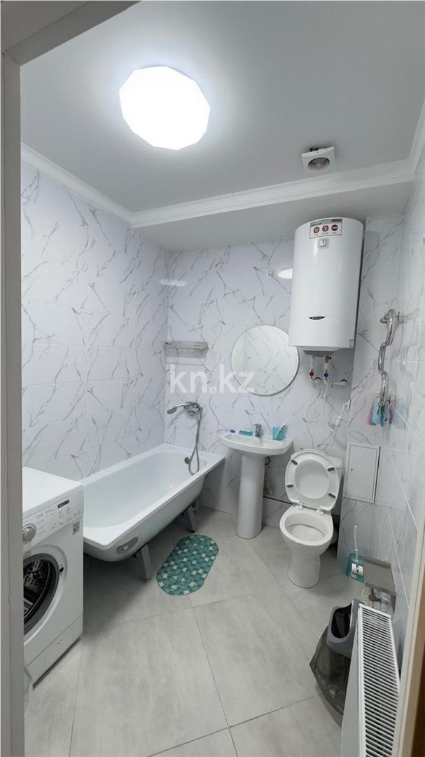 Продажа 2-комнатной квартиры, 53 м², пр. Республики в Караганде - фото 9