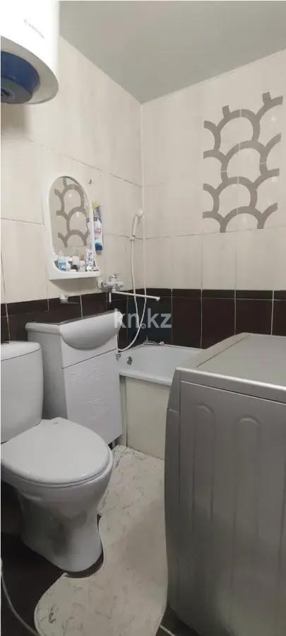 Продажа 2-комнатной квартиры, 44 м², 12 мкр., дом  9 в Караганде - фото 5