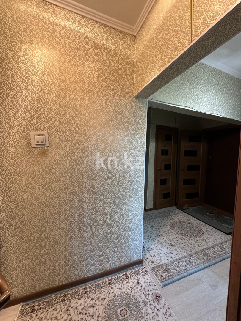 Продажа 3-комнатной квартиры, 68 м², ул. Жандосова, дом  6а в Шымкенте - фото 8
