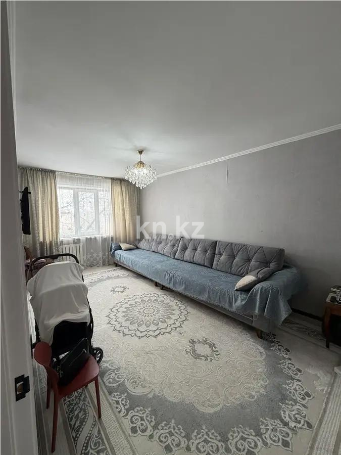 Продажа 4-комнатной квартиры, 80 м² в Караганде