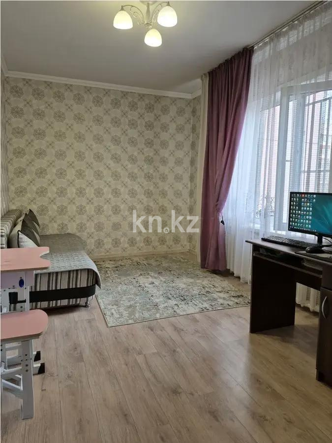 Продажа 3-комнатной квартиры, 80 м² в Шахтинске - фото 3