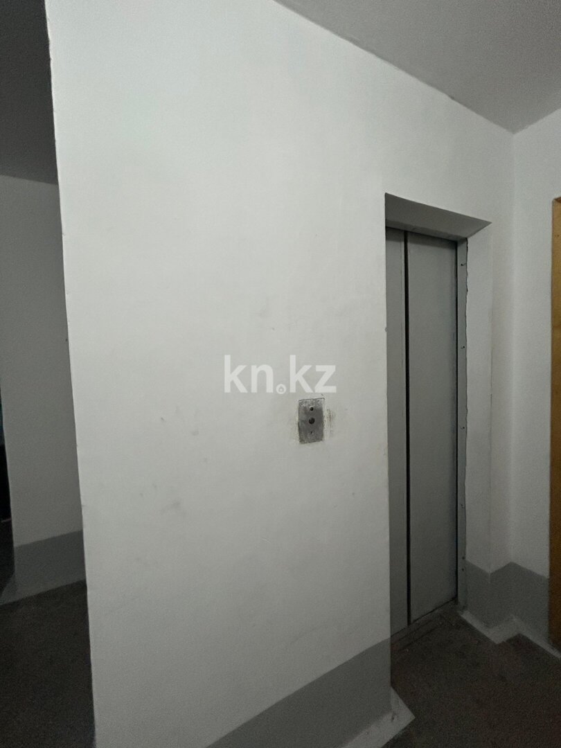 Продажа 1-комнатной квартиры, 38 м² в Усть-Каменогорске - фото 14