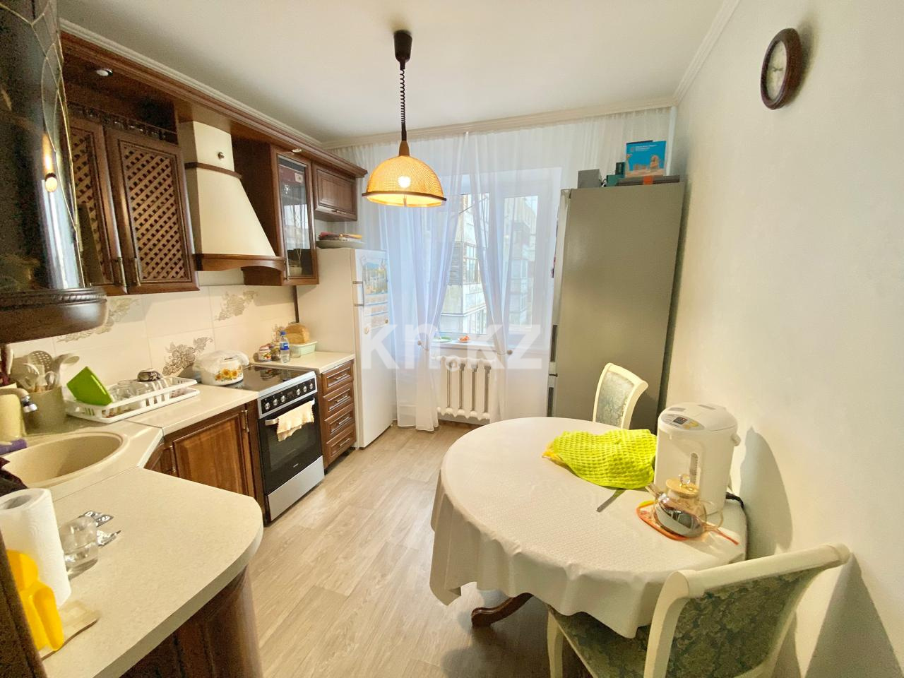 Продажа 3-комнатной квартиры, 65 м², мкр. Голубые Пруды, дом  15 в Караганде - фото 12