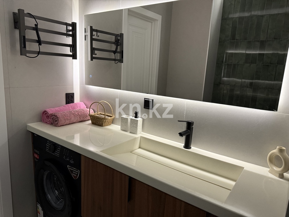 Аренда 1-комнатной квартиры посуточно, 41 м² в Алматы - фото 22