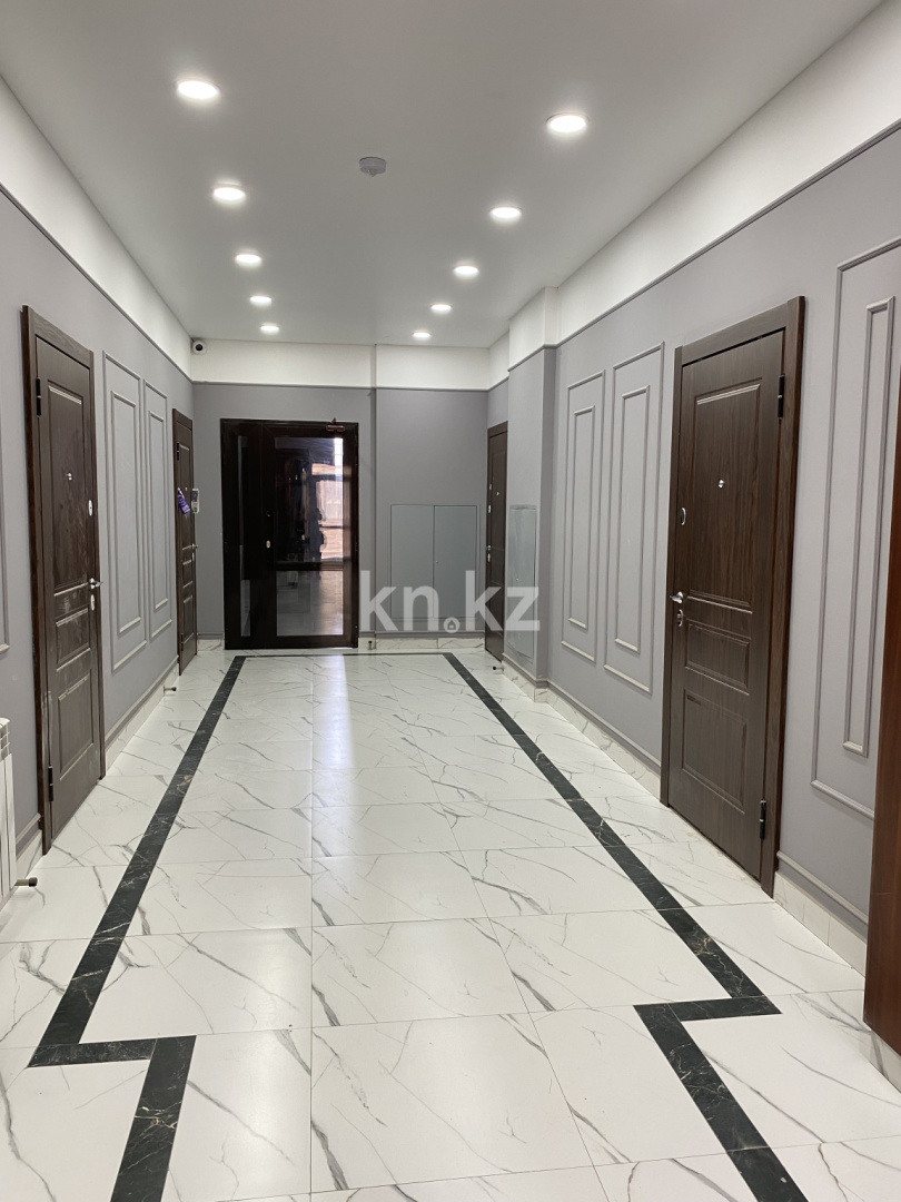 Продажа 5-комнатной квартиры, 147 м², пр. Республики, дом  49/1 в Караганде - фото 11