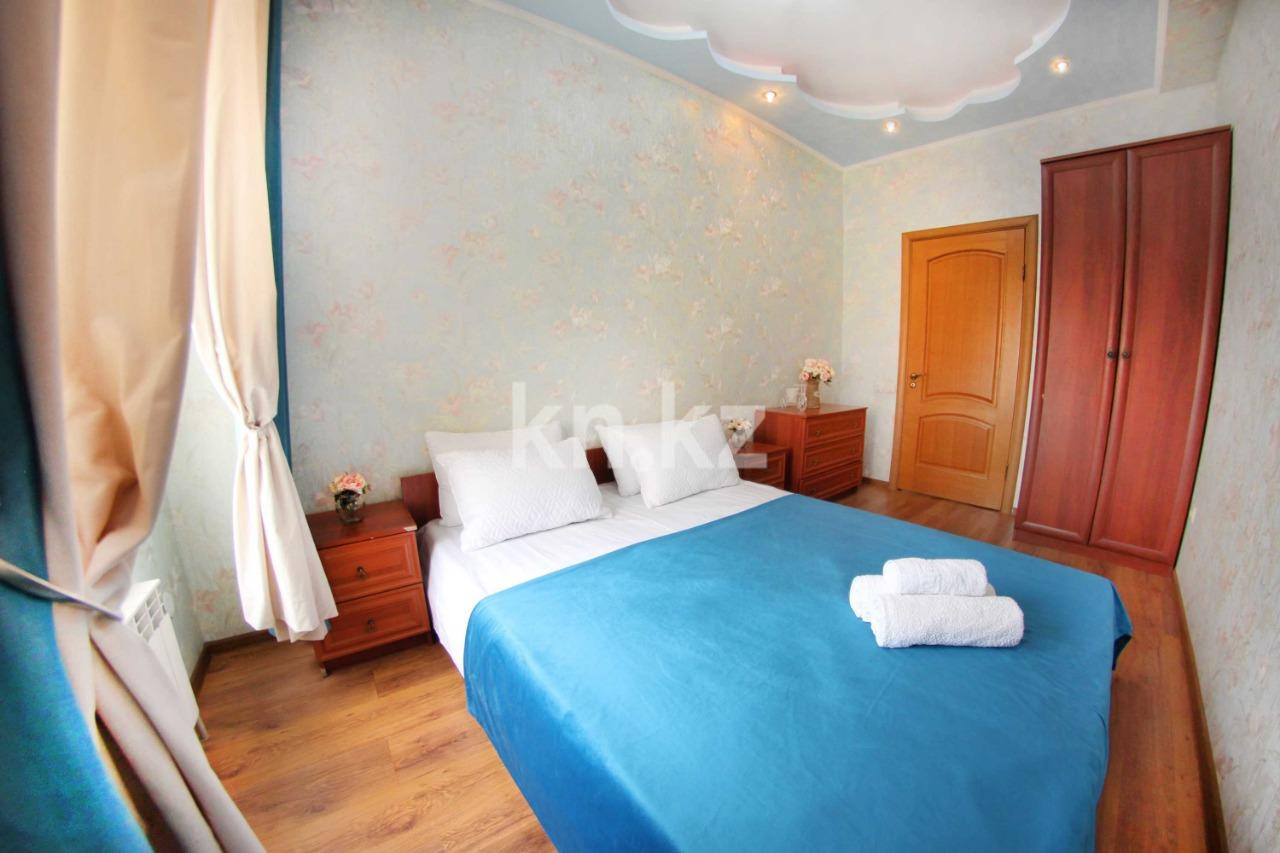 Аренда 3-комнатной квартиры посуточно, 95 м² в Алматы - фото 20