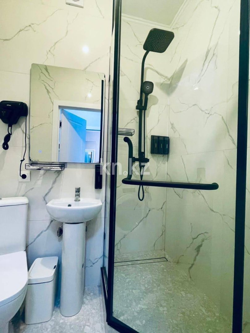 Аренда 1-комнатной квартиры посуточно, 32 м², ул. Керей, Жанибек хандар, дом  9 - пр. Кабанбай батыра в Астане - фото 23