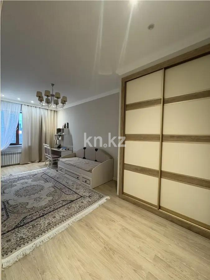 Продажа 4-комнатной квартиры, 170 м², ул. Мухамедханова, дом  7 в Астане - фото 5