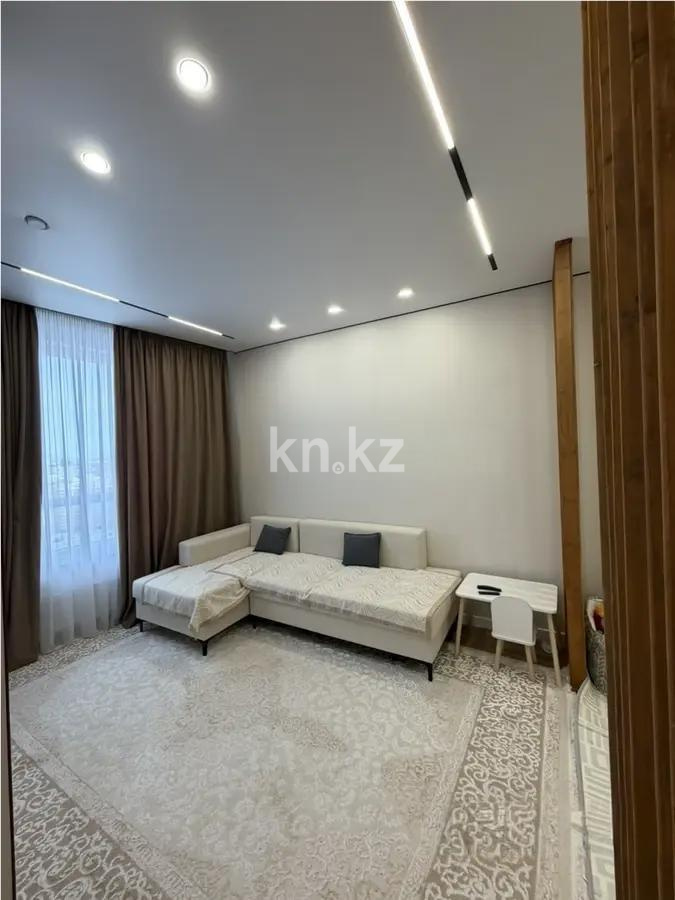 Продажа 1-комнатной квартиры, 39 м² в Астане