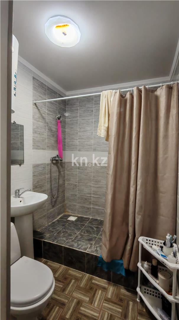 Продажа 2-комнатной квартиры, 49 м², ул. Сарыарка в Караганде - фото 15