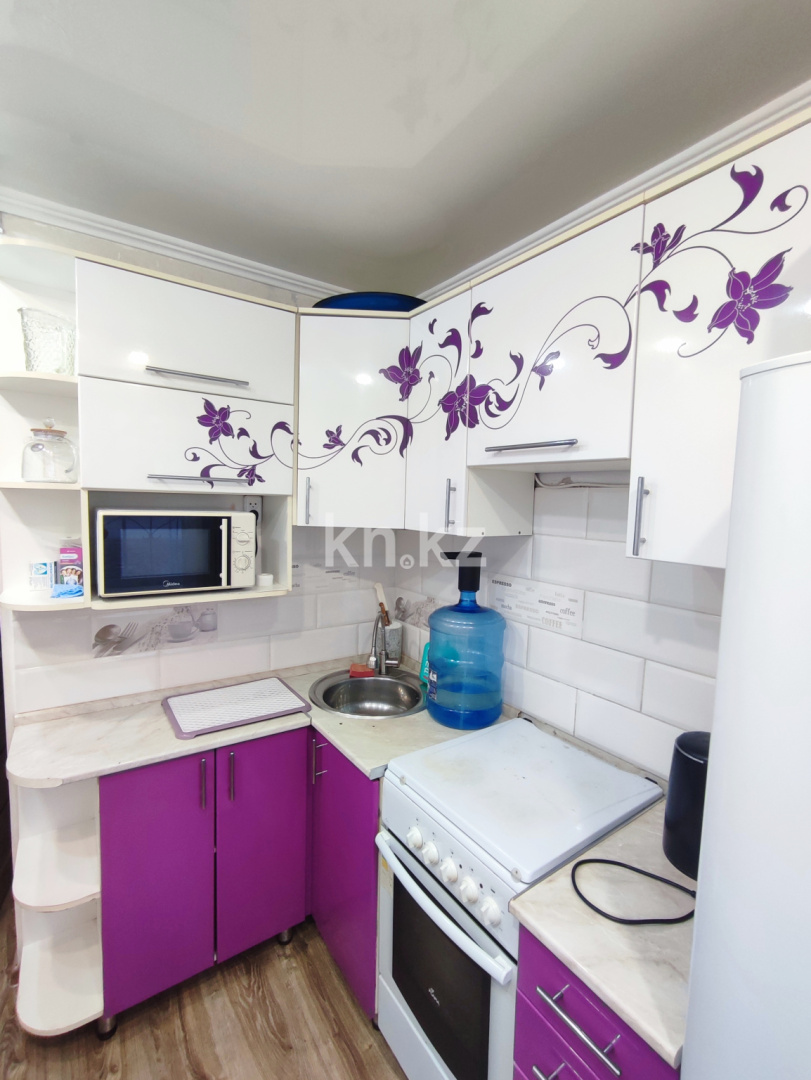 Продажа 2-комнатной квартиры, 45 м², мкр-н 16, дом  49 в Караганде - фото 4