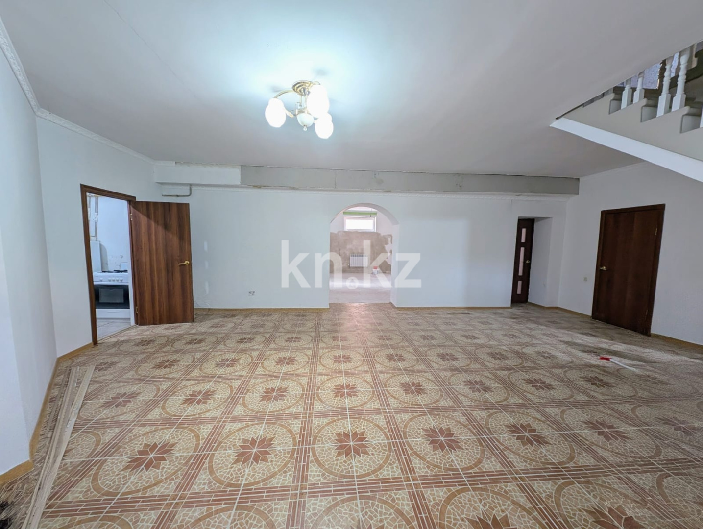 Продажа 6-комнатного дома, 525.2 м², ул. Береке, дом  18 в Уральске - фото 32