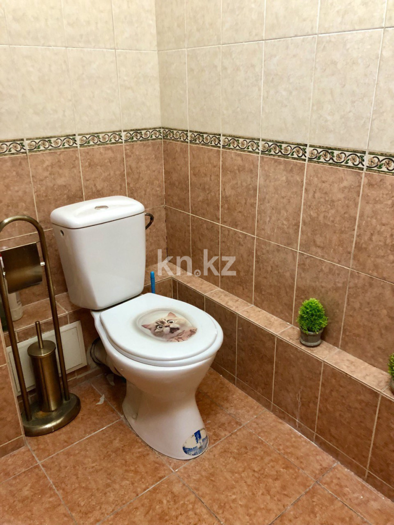 Аренда 2-комнатной квартиры, 90 м² в Алматы - фото 23