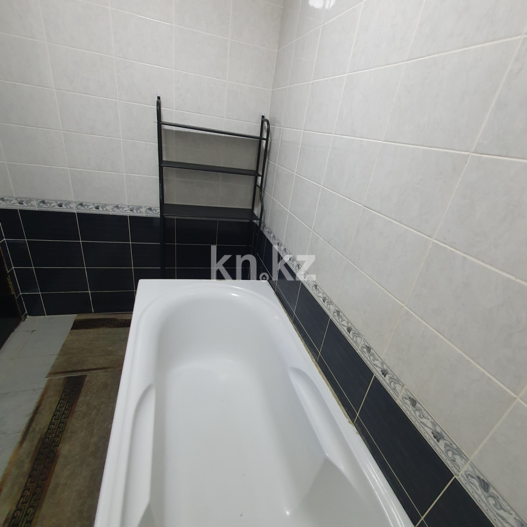 Продажа 1-комнатной квартиры, 38 м² в Актобе - фото 16